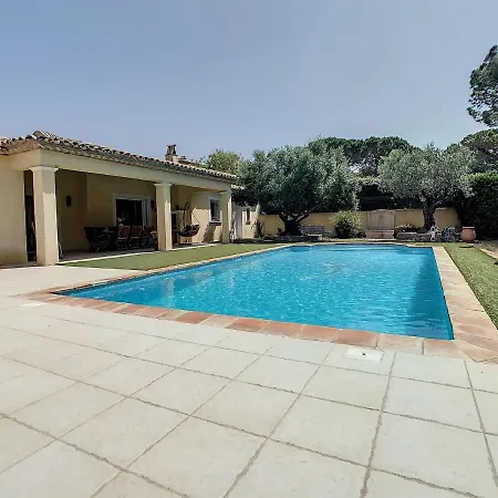 Secluded In Agia Triada With Private Pool Hébergement de vacances