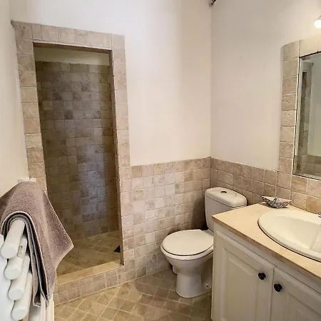 Дом отдыха Secluded In Agia Triada With Private Pool