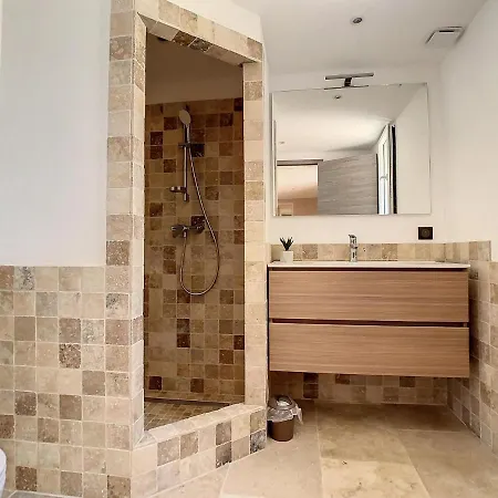 Secluded In Agia Triada With Private Pool * Сент-Максим