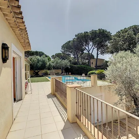 Secluded In Agia Triada With Private Pool * Сент-Максим
