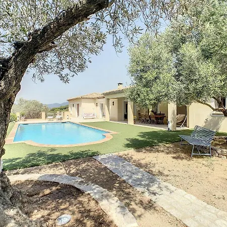 Secluded In Agia Triada With Private Pool Hébergement de vacances