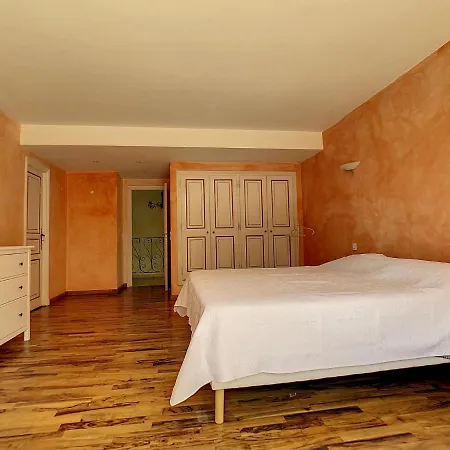 Secluded In Agia Triada With Private Pool בית נופש *